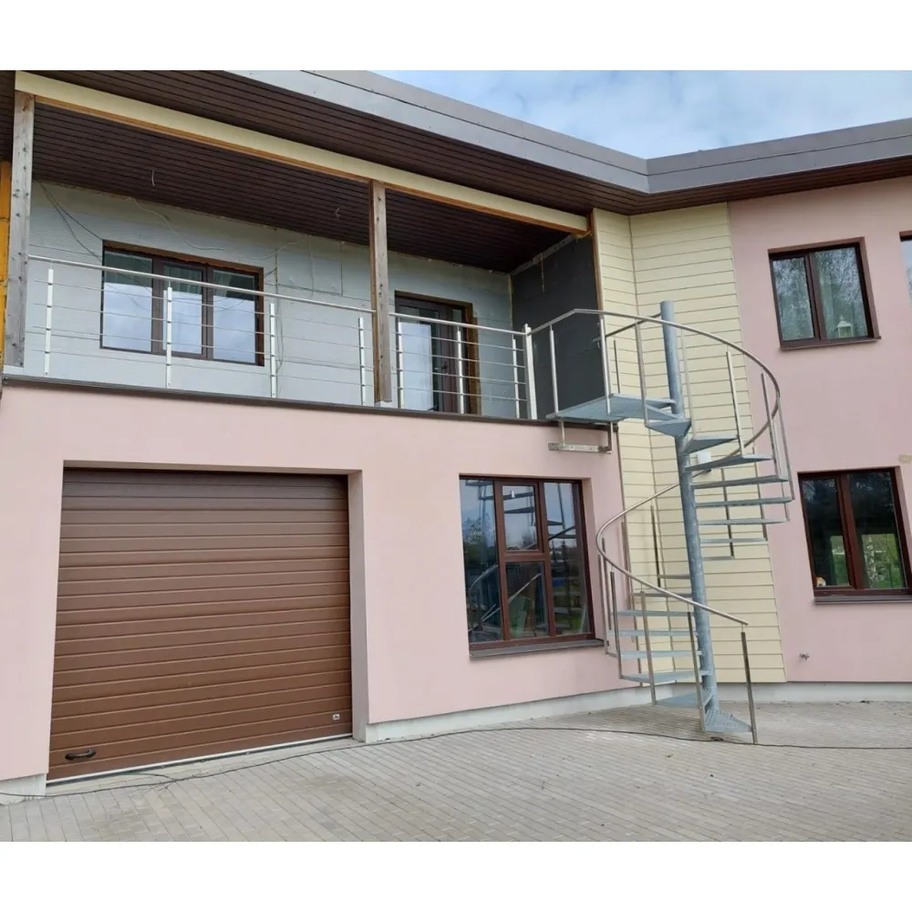 Spiral entrance staircase (KKT-5)