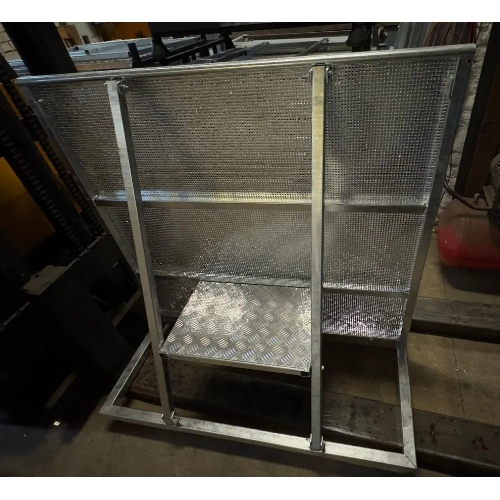 Barriers to public events (BAR-1)