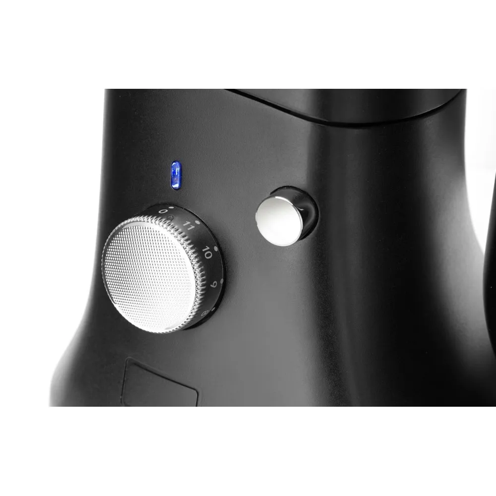 Pétrin Blackbolt 7l (N221570)