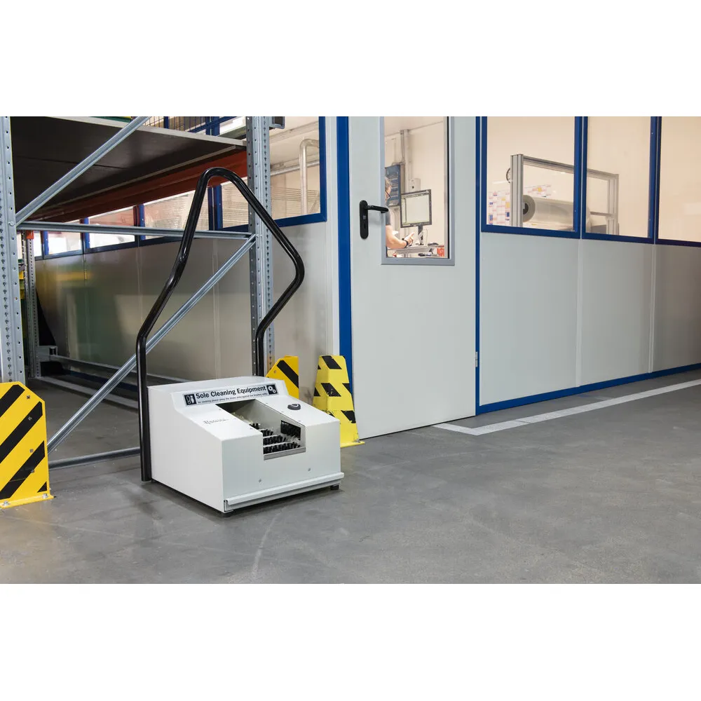 Machine compacte de nettoyage à sec pour semelles de chaussures Solamat 90 (060-2100)