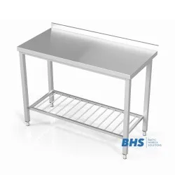 Table de travail avec une grille en dessous 500