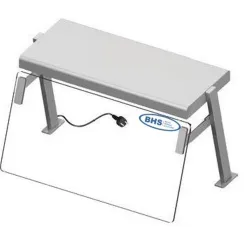 Aizsargstikls ar plauktu  un LED apgaismojumu 774-45