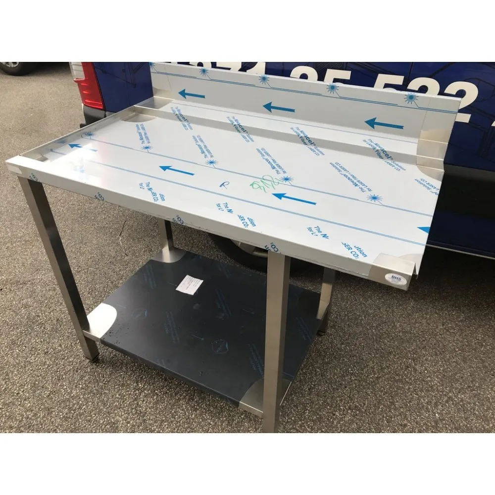 After washing table with shelf 1100 (PPG110)