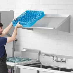 Étagère murale pour paniers de lave-vaisselle 600